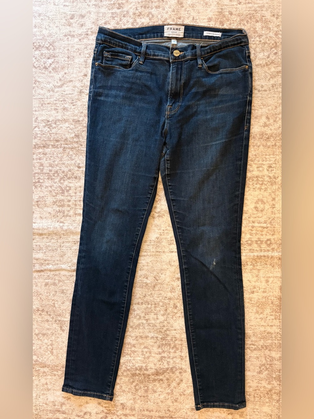 Frame Le Skinny de Jeanne - Picture 2 of 12